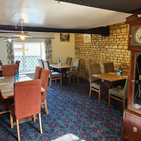 فندق The Blue Cow South Witham المظهر الخارجي الصورة
